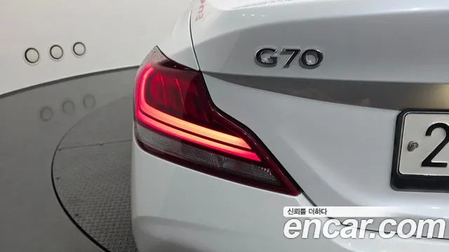 2019 Genesis G70 3.3T Sport VIN KMTG541EBKU053829
