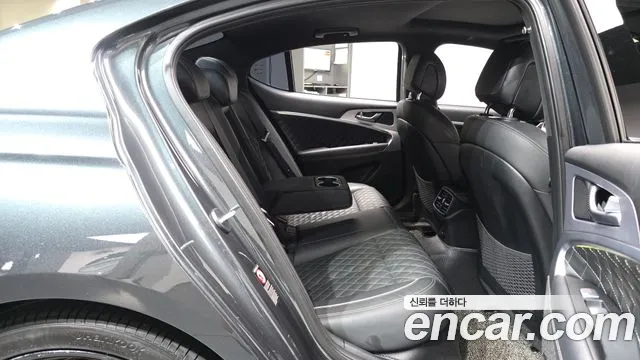 2019 Genesis G70 3.3T Sport AWD Sold VIN KMTG541EDKU028132 – photo 15 2019 Genesis G70 3.3T Sport AWD Sold VIN KMTG541EDKU028132 – photo 15