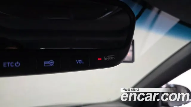 2019 Genesis G70 3.3T Sport AWD Sold VIN KMTG541EDKU028132 – photo 30 2019 Genesis G70 3.3T Sport AWD Sold VIN KMTG541EDKU028132 – photo 30