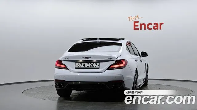 2019 Genesis G70 3.3T Sport AWD Sold VIN KMTG541EDKU029954 – photo 18 2019 Genesis G70 3.3T Sport AWD Sold VIN KMTG541EDKU029954 – photo 18