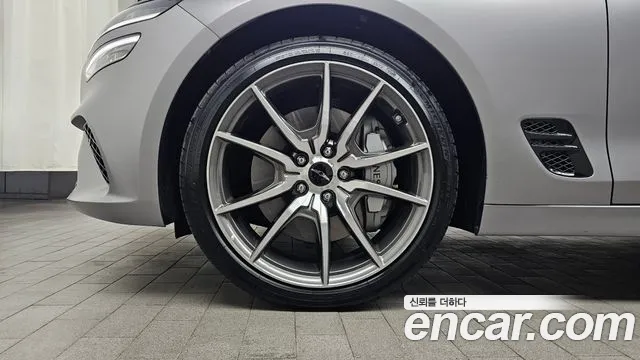 2024 Genesis The New G70 Gasoline 3.3T 4WD Sold VIN KMTG541EDRU130051 – engine bay 2024 Genesis The New G70 Gasoline 3.3T 4WD Sold VIN KMTG541EDRU130051 – engine bay