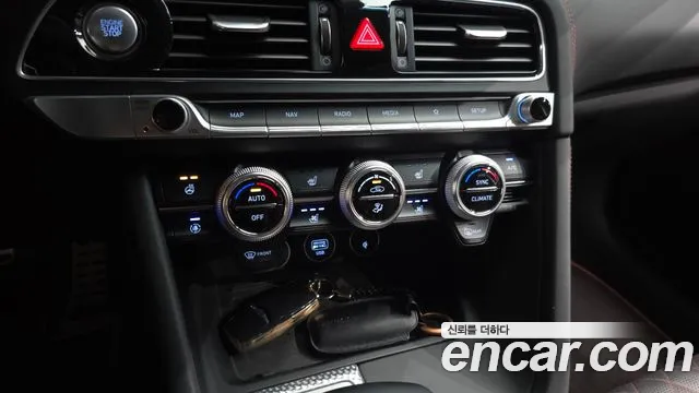 2021 Genesis The New G70 Gasoline 3.3T 4WD Sold VIN KMTG641EDMU076913 – photo 13