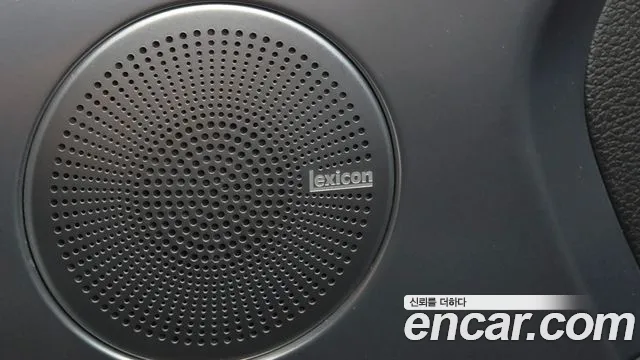 2021 Genesis The New G70 Gasoline 3.3T 4WD Sold VIN KMTG641EDMU080109 – exterior detail