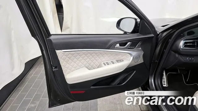 2024 Genesis The New G70 Shooting Brake Gasoline 2.5T 4WD Sold VIN KMTG6G1CDRU133726 – exterior detail