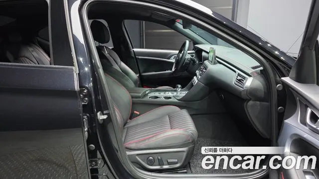 2020 Genesis G70 3.3T Sport Sold VIN KMTG741EBLU069042 – interior seats