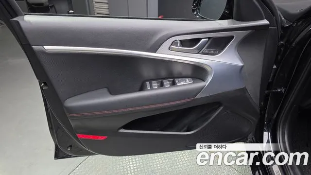 2020 Genesis G70 3.3T Sport Sold VIN KMTG741EBLU069042 – exterior detail