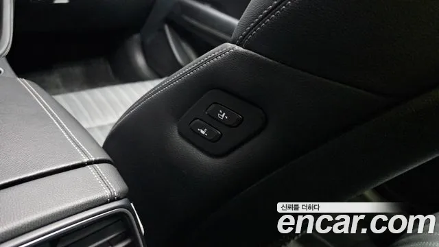 2019 Genesis G70 3.3T Sport AWD Sold VIN KMTG741EDKU033943 – side profile