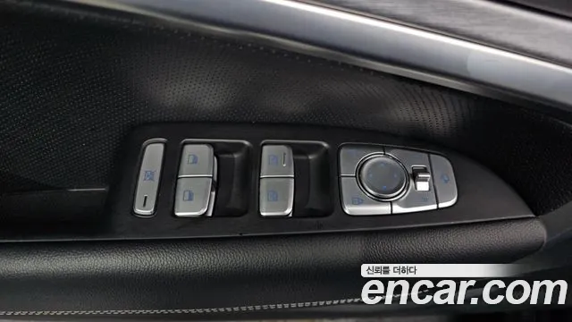 2019 Genesis G70 3.3T Sport AWD Sold VIN KMTG741EDKU033943 – photo 11