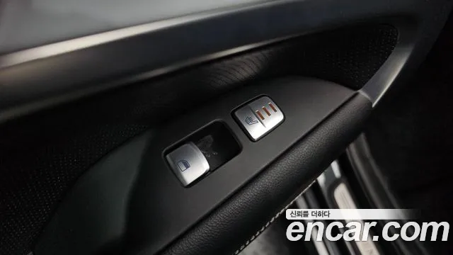 2019 Genesis G70 3.3T Sport AWD Sold VIN KMTG741EDKU033943 – photo 24