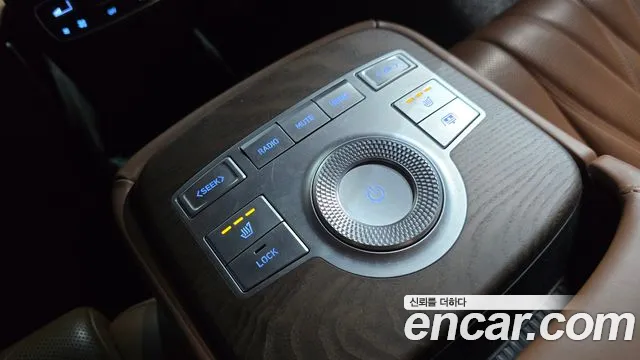 2022 Genesis Electrified G80 (RG3) e-AWD Sold VIN KMTGE411PNU000324 – trunk area 2022 Genesis Electrified G80 (RG3) e-AWD Sold VIN KMTGE411PNU000324 – trunk area