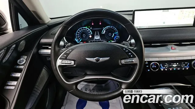 2022 Genesis Electrified G80 (RG3) e-AWD Sold VIN KMTGE411PNU000905 – interior seats