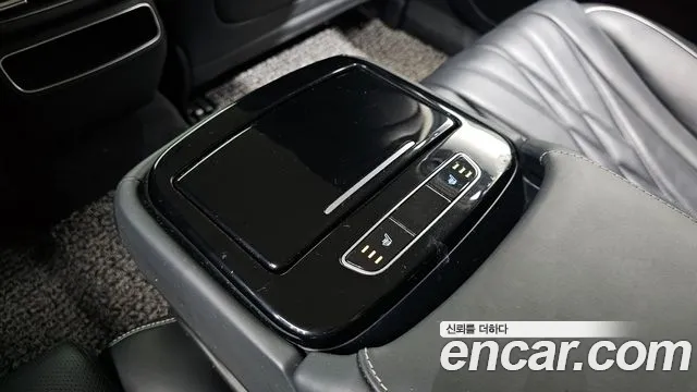 2022 Genesis Electrified G80 (RG3) e-AWD Sold VIN KMTGE411PNU000995 – photo 19