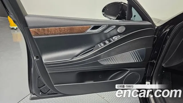2022 Genesis Electrified G80 (RG3) e-AWD Sold VIN KMTGE411PNU001035 – dashboard 2022 Genesis Electrified G80 (RG3) e-AWD Sold VIN KMTGE411PNU001035 – dashboard
