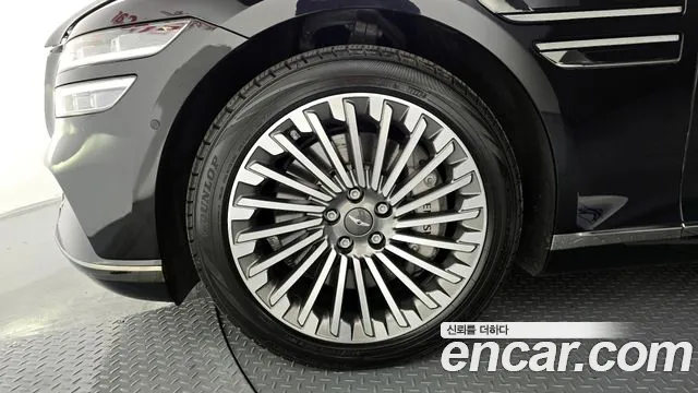 2022 Genesis Electrified G80 (RG3) e-AWD Sold VIN KMTGE411PNU001037 – photo 38