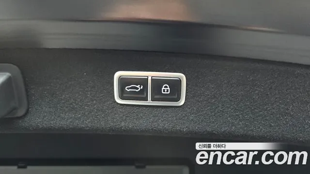2022 Genesis Electrified G80 (RG3) e-AWD Sold VIN KMTGE411PNU001837 – photo 16
