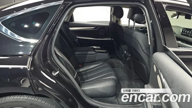 2022 Genesis Electrified G80 (RG3) e-AWD Sold VIN KMTGE411PNU002317 – side profile 2022 Genesis Electrified G80 (RG3) e-AWD Sold VIN KMTGE411PNU002317 – side profile