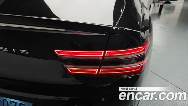 2022 Genesis Electrified G80 (RG3) e-AWD Sold VIN KMTGE411PNU002317 – photo 12 2022 Genesis Electrified G80 (RG3) e-AWD Sold VIN KMTGE411PNU002317 – photo 12