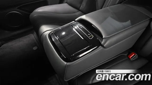 2022 Genesis Electrified G80 (RG3) e-AWD Sold VIN KMTGE411PNU004042 – photo 11