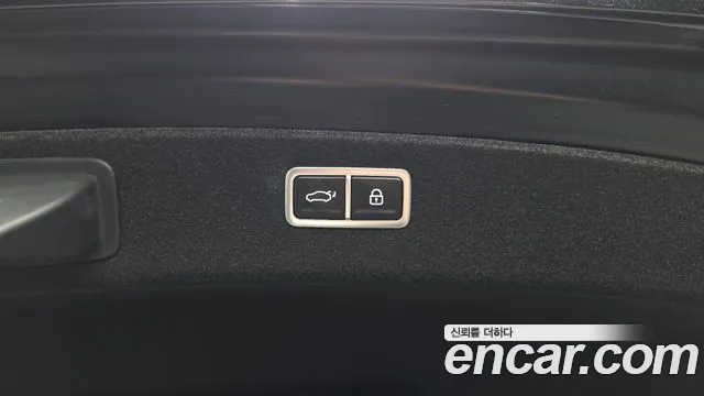 2022 Genesis Electrified G80 (RG3) e-AWD Sold VIN KMTGE411PNU004042 – photo 24