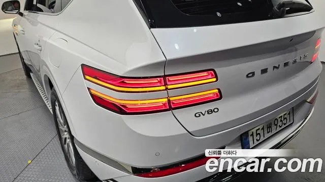 2024 Genesis GV80 2.5T Gasoline 2WD Sold VIN KMTHA81BBRU183771 – interior seats 2024 Genesis GV80 2.5T Gasoline 2WD Sold VIN KMTHA81BBRU183771 – interior seats