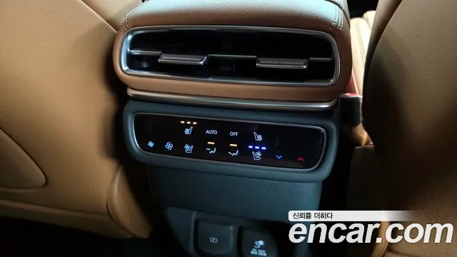 2024 Genesis GV80 2.5T Gasoline 2WD Sold VIN KMTHA81BBRU225374 – interior seats 2024 Genesis GV80 2.5T Gasoline 2WD Sold VIN KMTHA81BBRU225374 – interior seats
