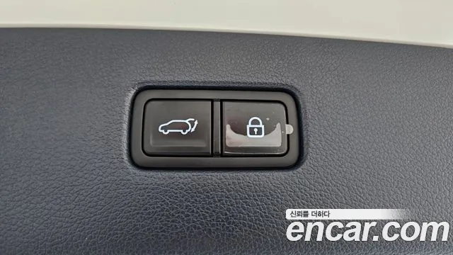 2020 Genesis GV80 2.5T Gasoline AWD Sold VIN KMTHA81BDLU018796 – interior seats 2020 Genesis GV80 2.5T Gasoline AWD Sold VIN KMTHA81BDLU018796 – interior seats