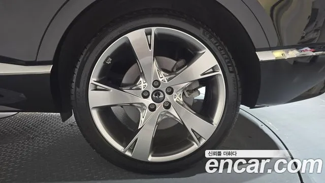 2020 Genesis GV80 2.5T Gasoline AWD Sold VIN KMTHA81BDLU042047 – trunk area