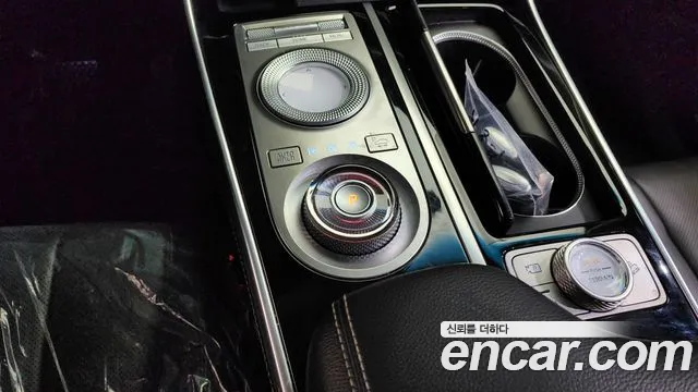 2020 Genesis GV80 2.5T Gasoline AWD Sold VIN KMTHA81BDLU044143 – trunk area