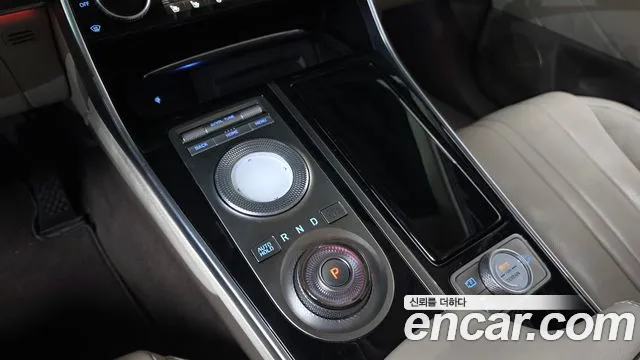 2022 Genesis GV80 2.5T Gasoline AWD Sold VIN KMTHA81BDNU084501 – exterior detail 2022 Genesis GV80 2.5T Gasoline AWD Sold VIN KMTHA81BDNU084501 – exterior detail