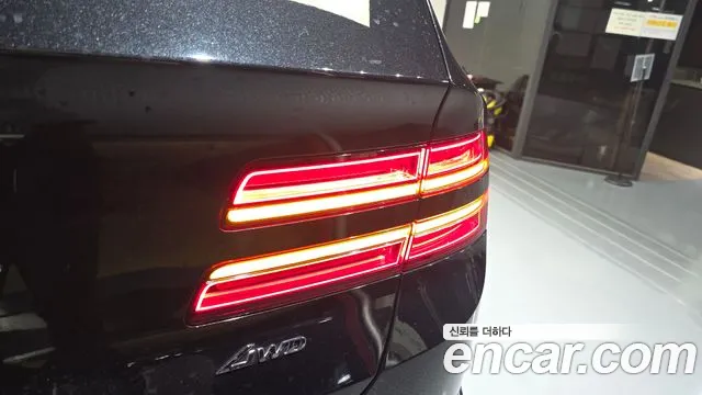 2022 Genesis GV80 2.5T Gasoline AWD Sold VIN KMTHA81BDNU100800 – exterior detail 2022 Genesis GV80 2.5T Gasoline AWD Sold VIN KMTHA81BDNU100800 – exterior detail