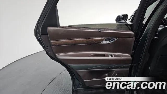 2022 Genesis GV80 2.5T Gasoline AWD Sold VIN KMTHA81BDNU103297 – photo 34 2022 Genesis GV80 2.5T Gasoline AWD Sold VIN KMTHA81BDNU103297 – photo 34
