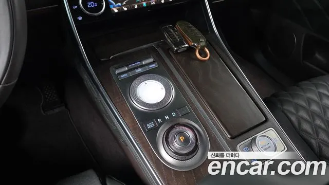 2022 Genesis GV80 2.5T Gasoline AWD Sold VIN KMTHA81BDNU112889 – dashboard 2022 Genesis GV80 2.5T Gasoline AWD Sold VIN KMTHA81BDNU112889 – dashboard