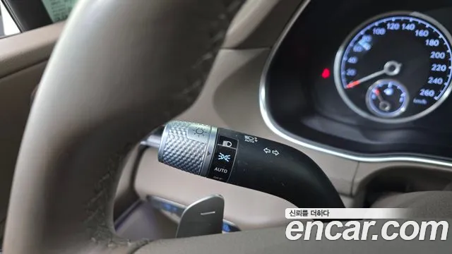 2022 Genesis GV80 2.5T Gasoline AWD Sold VIN KMTHA81BDNU129130 – exterior detail 2022 Genesis GV80 2.5T Gasoline AWD Sold VIN KMTHA81BDNU129130 – exterior detail