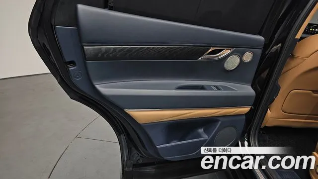 2023 Genesis GV80 2.5T Gasoline AWD Sold VIN KMTHA81BDPU136600 – undercarriage 2023 Genesis GV80 2.5T Gasoline AWD Sold VIN KMTHA81BDPU136600 – undercarriage