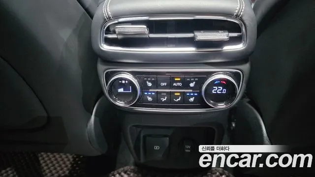 2023 Genesis GV80 2.5T Gasoline AWD Sold VIN KMTHA81BDPU138626 – dashboard