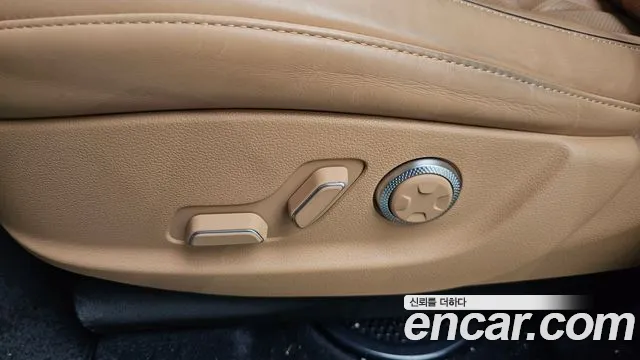 2023 Genesis GV80 2.5T Gasoline AWD Sold VIN KMTHA81BDPU151057 – exterior detail