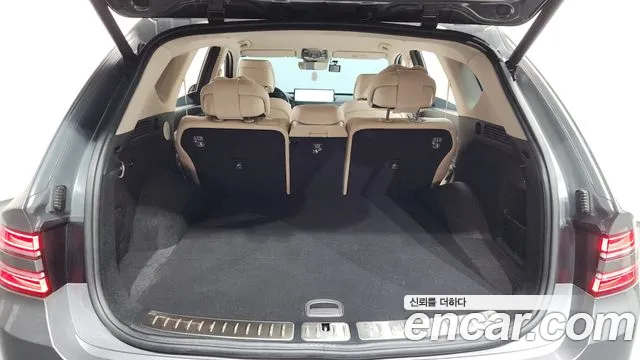 2023 Genesis GV80 2.5T Gasoline AWD Sold VIN KMTHA81BDPU161223 – side profile