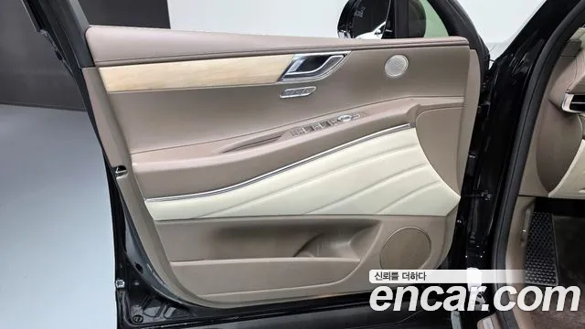2023 Genesis GV80 2.5T Gasoline AWD Sold VIN KMTHA81BDPU171111 – rear exterior 2023 Genesis GV80 2.5T Gasoline AWD Sold VIN KMTHA81BDPU171111 – rear exterior