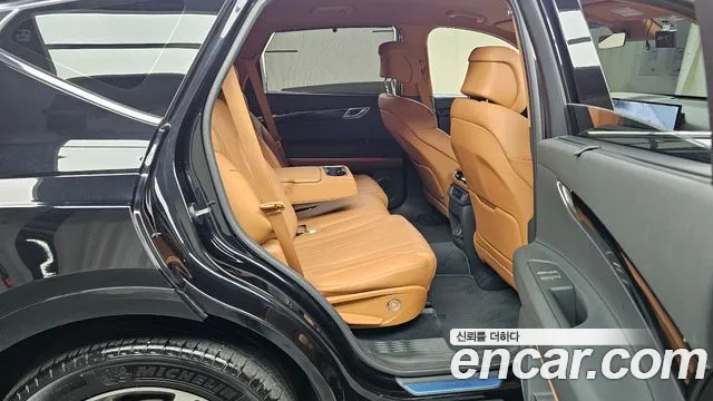 2024 Genesis GV80 2.5T Gasoline AWD Sold VIN KMTHA81BDRU188033 – trunk area 2024 Genesis GV80 2.5T Gasoline AWD Sold VIN KMTHA81BDRU188033 – trunk area