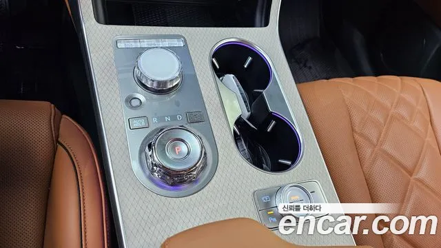 2024 Genesis GV80 2.5T Gasoline AWD Sold VIN KMTHA81BDRU202820 – interior seats 2024 Genesis GV80 2.5T Gasoline AWD Sold VIN KMTHA81BDRU202820 – interior seats