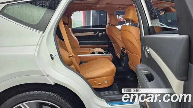 2024 Genesis GV80 2.5T Gasoline AWD Sold VIN KMTHA81BDRU202820 – exterior detail 2024 Genesis GV80 2.5T Gasoline AWD Sold VIN KMTHA81BDRU202820 – exterior detail