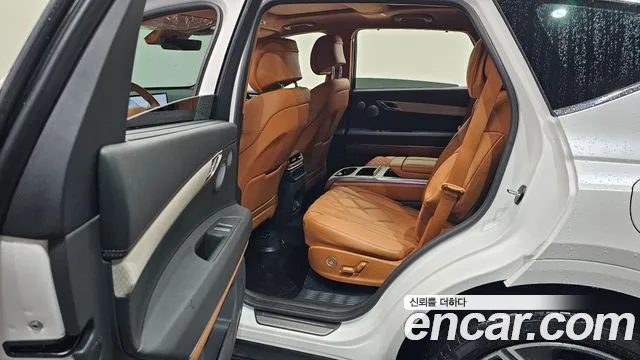 2024 Genesis GV80 2.5T Gasoline AWD Sold VIN KMTHA81BDRU202820 – trunk area 2024 Genesis GV80 2.5T Gasoline AWD Sold VIN KMTHA81BDRU202820 – trunk area