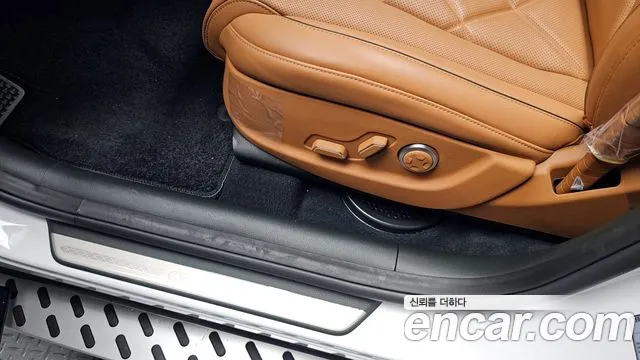 2024 Genesis GV80 2.5T Gasoline AWD Sold VIN KMTHA81BDRU206505 – trunk area