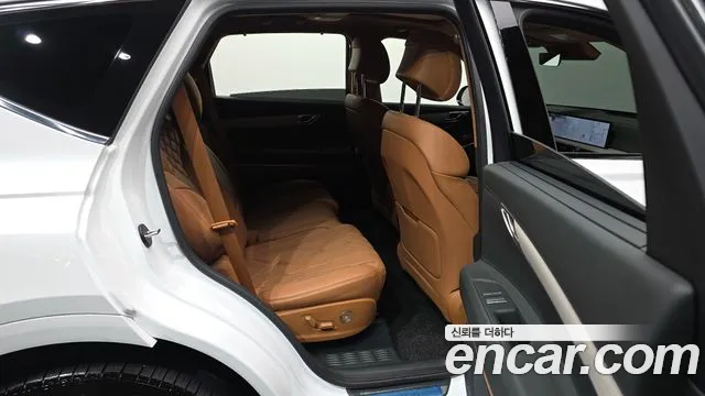 2024 Genesis GV80 2.5T Gasoline AWD Sold VIN KMTHA81BDRU208025 – undercarriage 2024 Genesis GV80 2.5T Gasoline AWD Sold VIN KMTHA81BDRU208025 – undercarriage