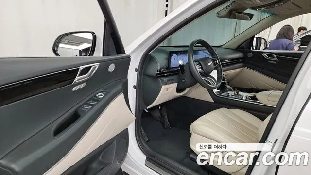 2024 Genesis GV80 2.5T Gasoline AWD Sold VIN KMTHA81BDRU209024 – exterior detail 2024 Genesis GV80 2.5T Gasoline AWD Sold VIN KMTHA81BDRU209024 – exterior detail