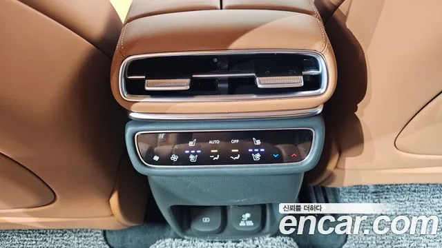 2024 Genesis GV80 2.5T Gasoline AWD Sold VIN KMTHA81BDRU209407 – interior seats
