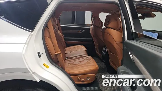 2024 Genesis GV80 2.5T Gasoline AWD Sold VIN KMTHA81BDRU209407 – trunk area