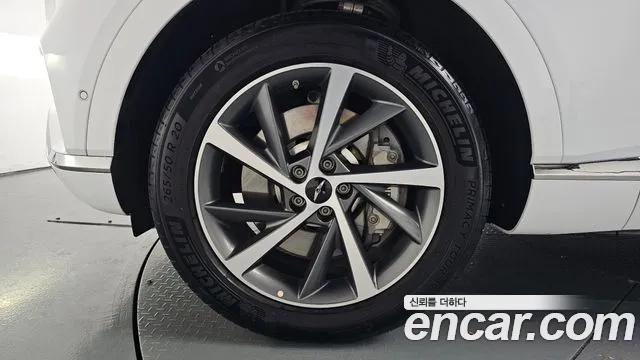 2024 Genesis GV80 2.5T Gasoline AWD VIN KMTHA81BDRU211671