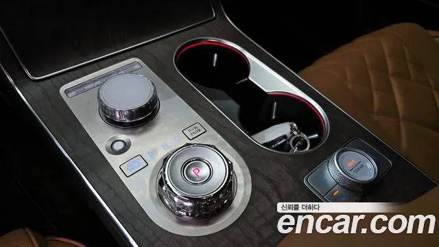2024 Genesis Gv80 2.5t Gasoline Awd Sold VIN KMTHA81BDRU213415 – front exterior