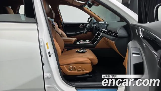 2024 Genesis GV80 2.5T Gasoline AWD Sold VIN KMTHA81BDRU216355 – exterior detail 2024 Genesis GV80 2.5T Gasoline AWD Sold VIN KMTHA81BDRU216355 – exterior detail